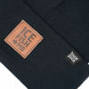 Image de Tuque noire, logo Ice Fish en cuir